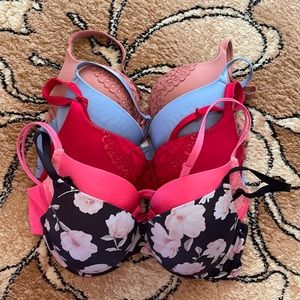 Victoria’s Secret Bra bundle 36 C 🌸
